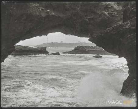 Océan agité (Biarritz)