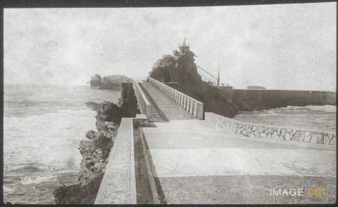 Rocher de la Vierge (Biarritz)