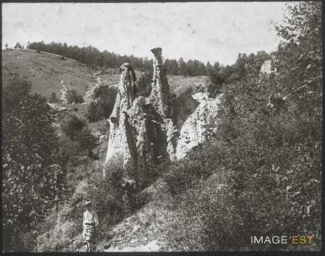 Rochers des Demoiselles coiffées (Saint-François-Longchamp)