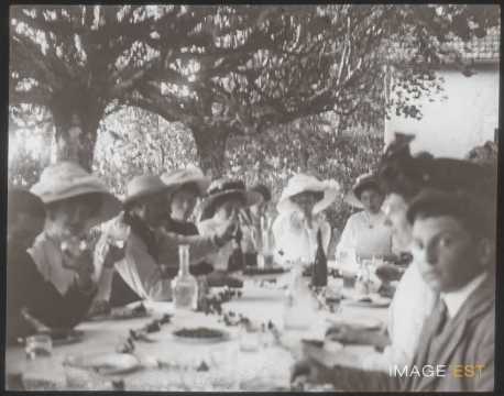 Repas (Bourmont)