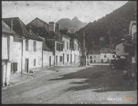 Place du Trey (Saint-Savin-en-Lavedan)