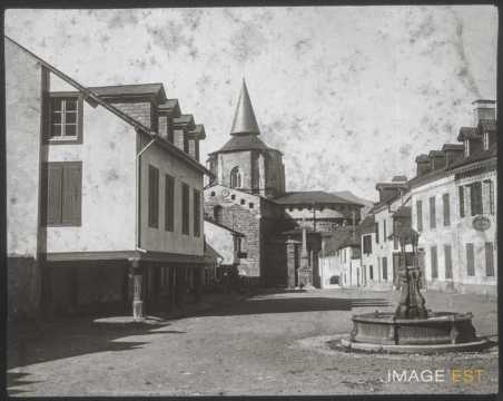 Place du Trey (Saint-Savin-en-Lavedan)
