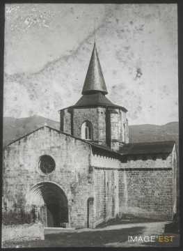 Abbatiale romane (Saint-Savin-en-Lavedan)
