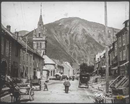 Rue principale (Corps)