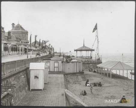 Plage (Cabourg)
