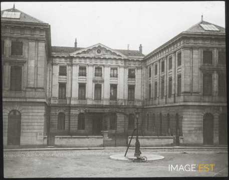 Musée (Mâcon)