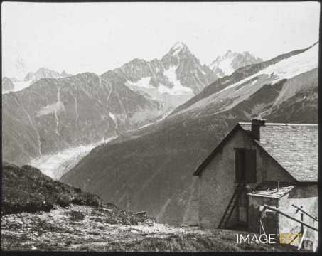 Aiguille du Chardonnet (Chamonix)
