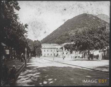 Allée (Digne-les-Bains)