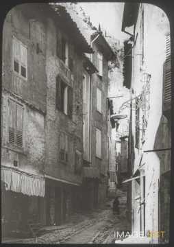Ruelle (Moustiers-Sainte-Marie)