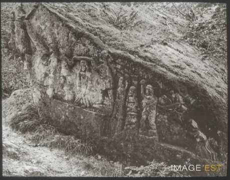 Roche des Douze Apôtres (Relanges)