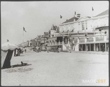 Plage et Casino (Trouville-sur-Mer)