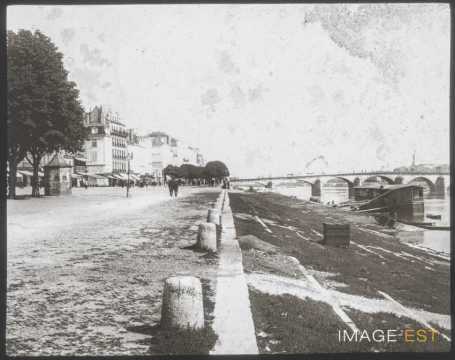 Quais de Saône (Mâcon)
