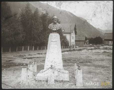 Monument à Charles Durier (Chamonix)