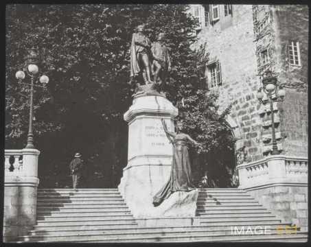 Statue des frères de Maistre (Chambéry)