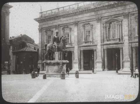 Statue de Marc Aurèle (Rome)