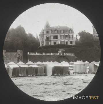 Villa (Saint-Lunaire)