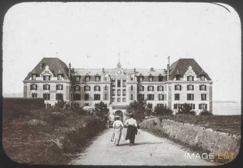 Grand hôtel (Saint-Lunaire)