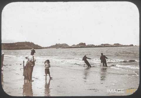 Pêcheurs (Saint-Lunaire)