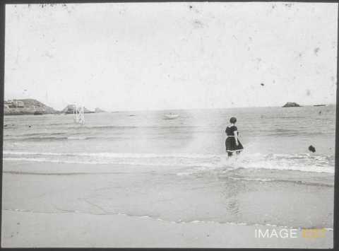 Baigneuse (Saint-Lunaire)