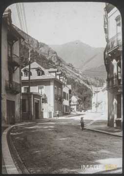 Rue principale (Cauterets)