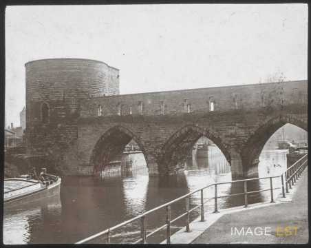 Pont des Trous (Tournai)