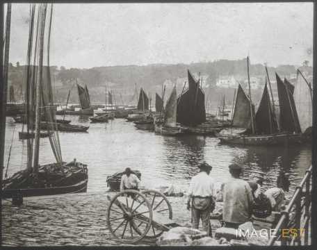 Port (Douarnenez)