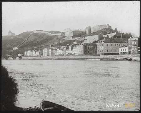 La Meuse (Givet)