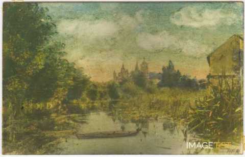 Barque sur un cours d'eau