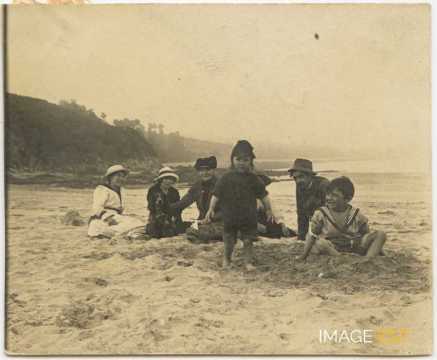 Sur la plage (Bretagne)