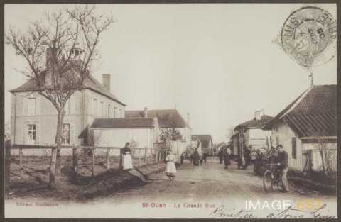 Grande Rue (Saint-Ouen-Domprot)