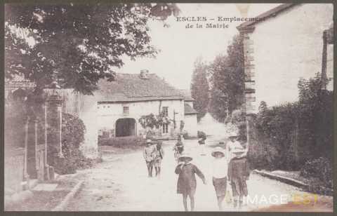 Mairie (Escles)