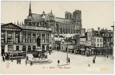Place Royale à Reims
