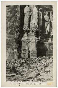 La cathédrale de Reims bombardée