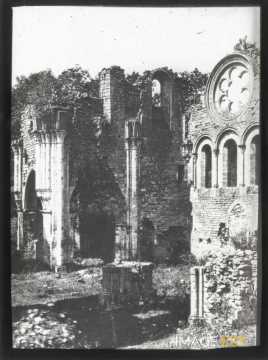 Ruines de l'abbaye d'Orval (Belgique)