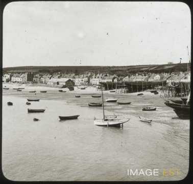 Chantiers de construction navale (Cancale)