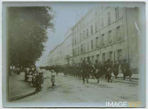 Défilé militaire (Nancy)
