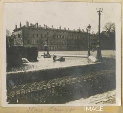 Fontaine de la place Carnot (Nancy)