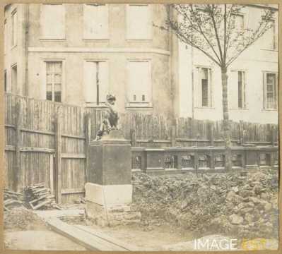 Chimère square La Fayette (Nancy)