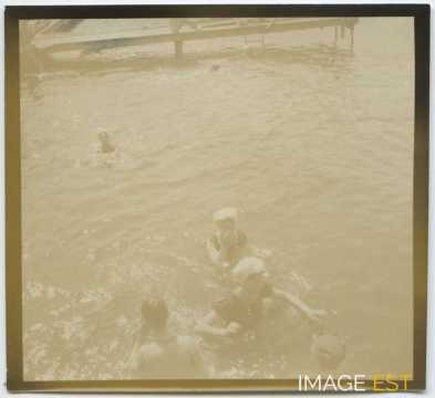 Baignade au lac (Gérardmer)