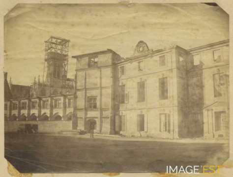 Palais ducal après l'incendie de 1871 (Nancy)