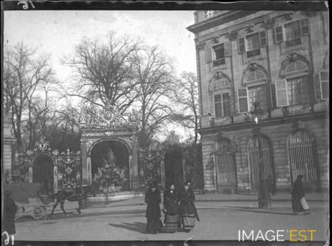 Groupe de personnes (Nancy)