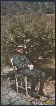 Officier en uniforme
