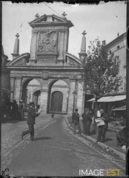Près de la porte Saint-Nicolas (Nancy)