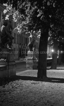 Groupe sculpté place de la Carrière (Nancy)