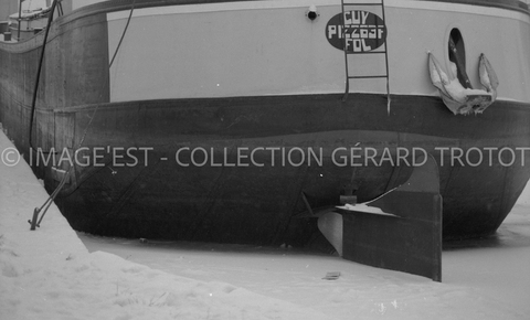 Canal gelé (Nancy)