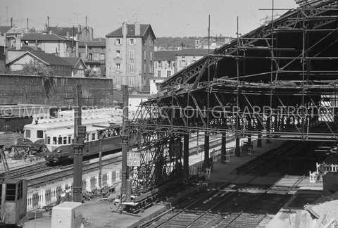 Démolition de la grande halle de la gare (Nancy)
