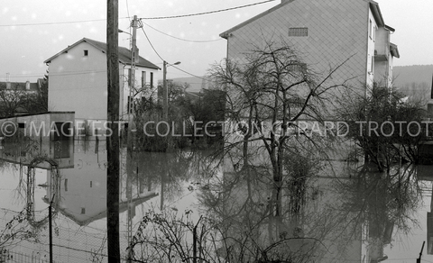 Rue Déville inondée (Maxéville)