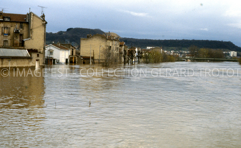 Rue de la Meurthe inondée (Nancy)