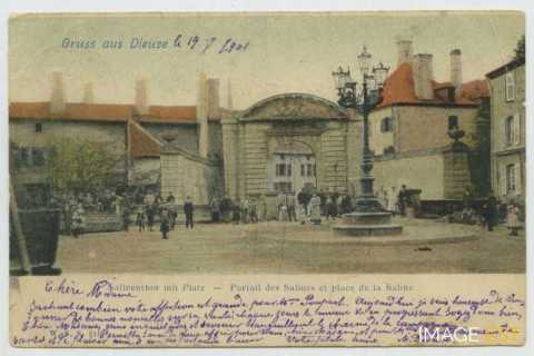 Portail des Salines et place de la Saline (Dieuze)