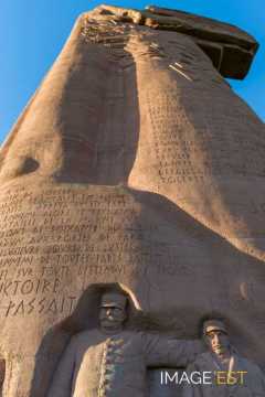 Monument national (Mondement-Montgivroux)